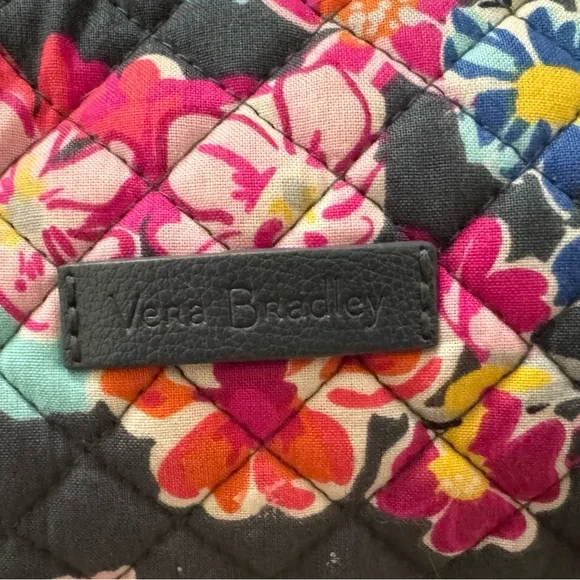 Vera Bradley Large Cosmetic Bag - Pretty Posies - Picture 2 of 6